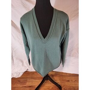 Hartford Alternative Classics Womans Size 1 Sage Green Wool Cashmere Blend V...